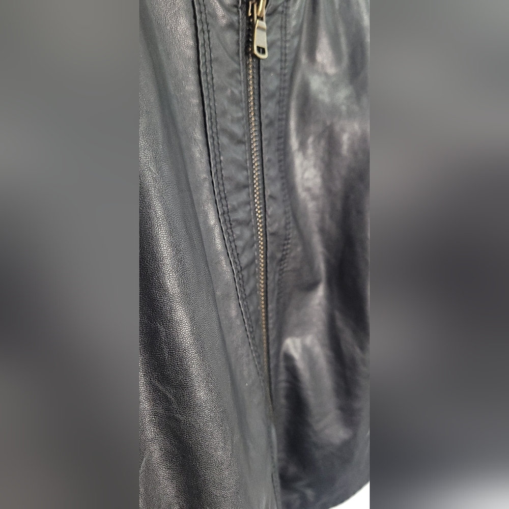 H&M Boys Biker Jacket - Picture 2 of 2
